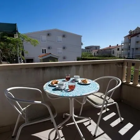 In With Sea View, Balcony, Air Conditioning, Wifi 5146-2 * Duce