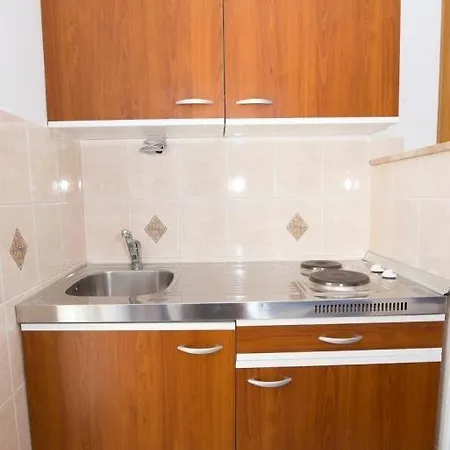 In With Sea View, Balcony, Air Conditioning, Wifi 5146-2 Appartamento